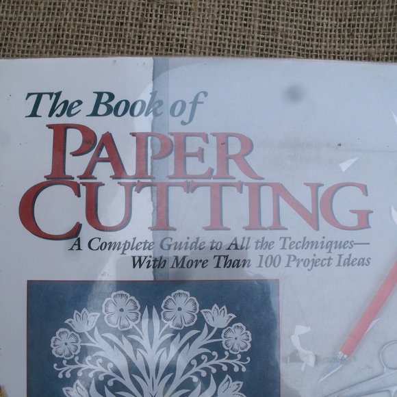 Book of Paper Cutting Technique Guide book - Picture 2 of 16